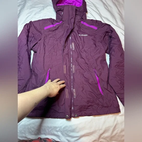 Columbia Women's Dark Purple Ski Jacket - Picture 4 of 8